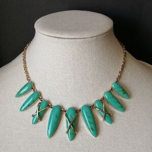 ❤️BOGO❤️Bohemian Faux Turquoise Necklace with Goldtone Detailing
